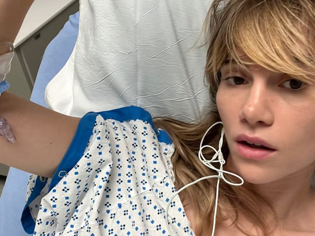 suki waterhouse's hospitalisation